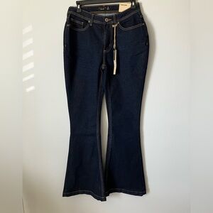 Studio 12 Women's Dark Blue Flared Jeans Size 5 Y2K Style
